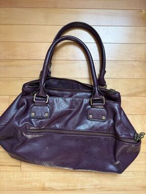 Matt & Nat Plum Leather Shoulder Bag